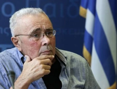 Κ. Ζουράρις: Αναγούλα, παλινδρόμηση και τάση για εμετό η αναφορά για «Βόρεια Μακεδονία»